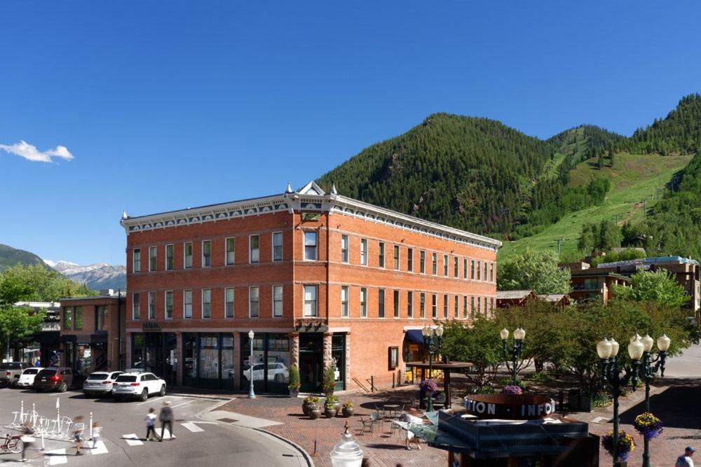 Independence Square Unit 313, Downtown Hotel Room In Aspen With Rooftop Hot Tub Buitenkant foto
